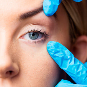 levantamiento-de-cejas